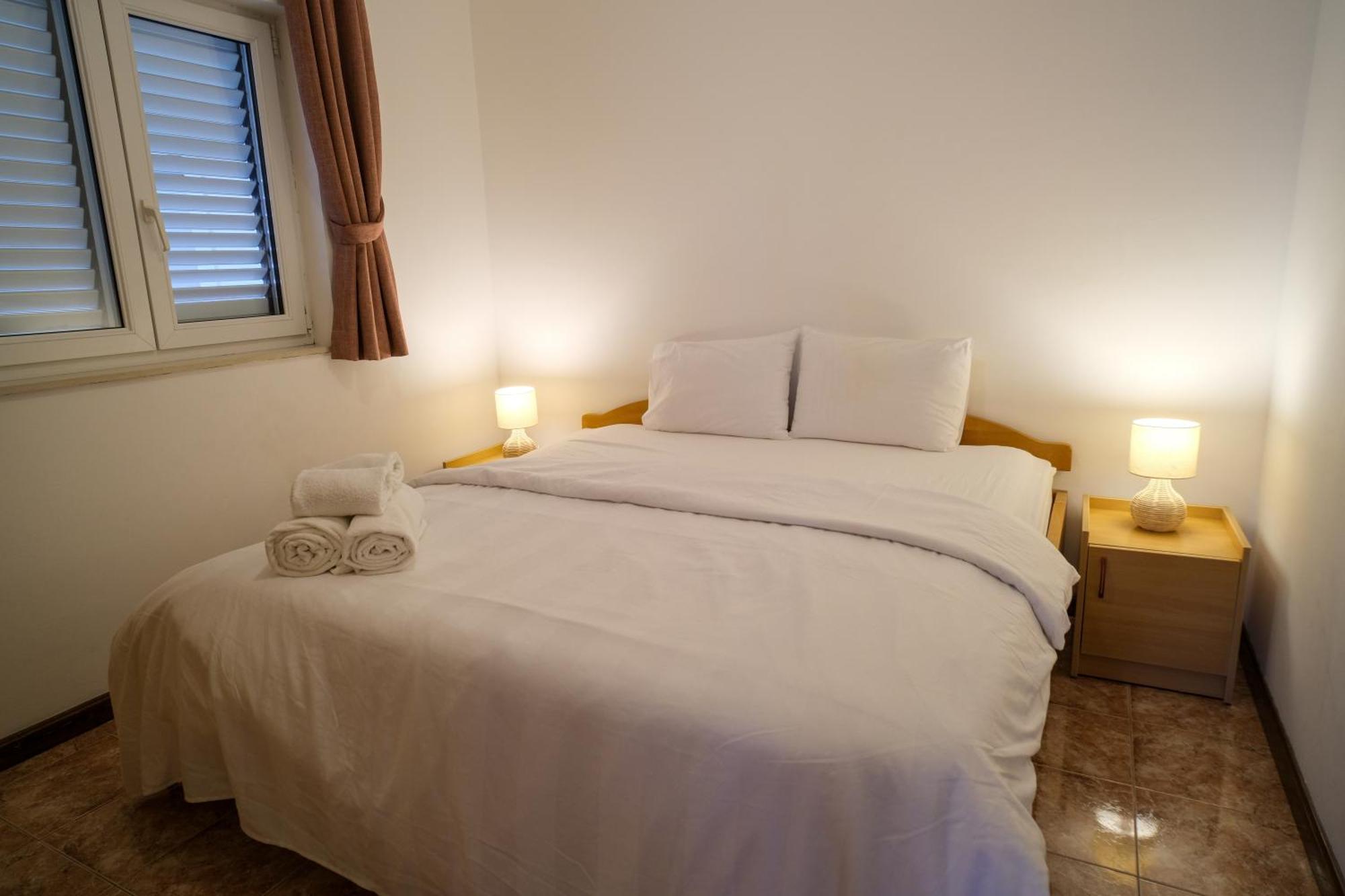 Maxima Apartment Budva